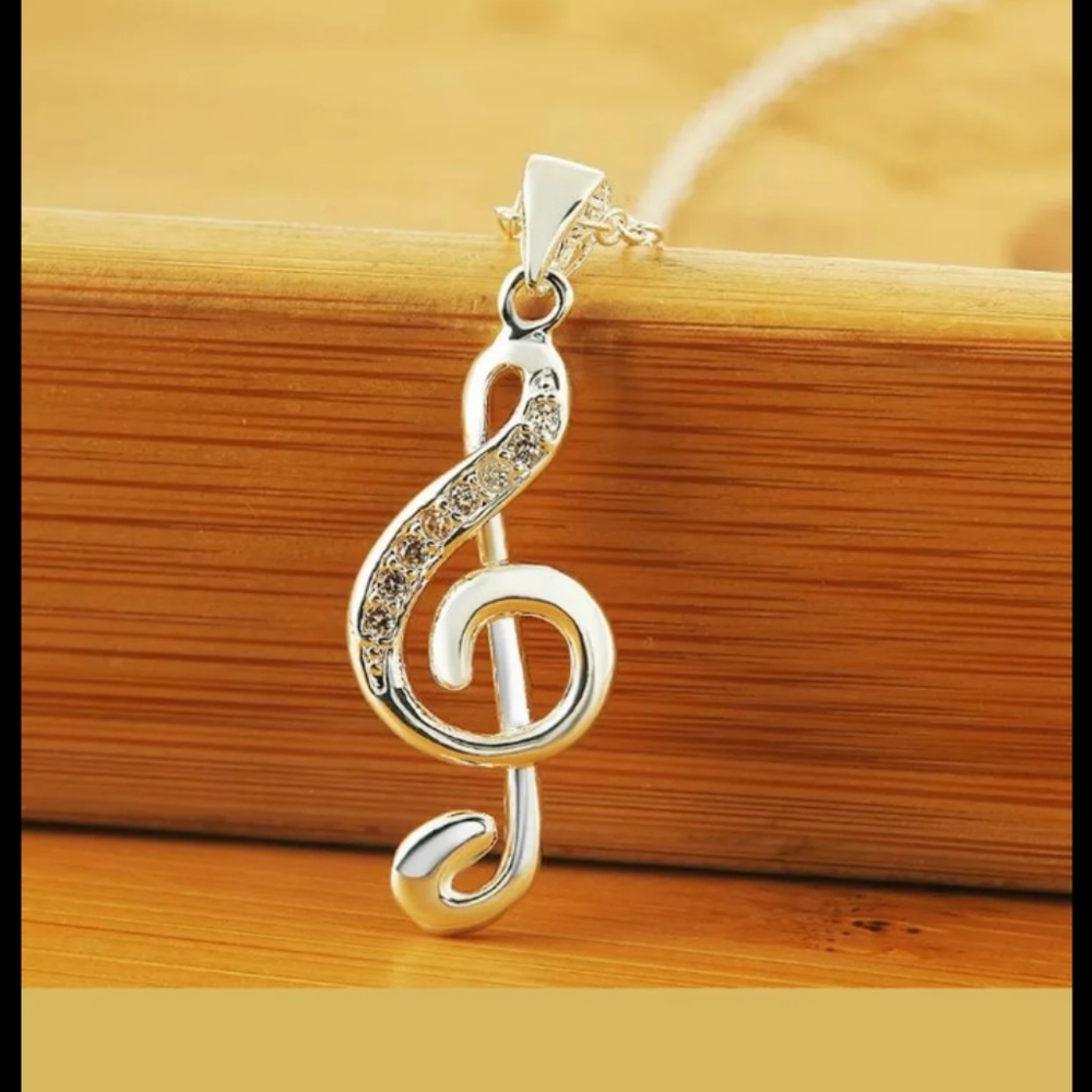MUSICAL NOTE NECKLACE 925s CHAIN NEW